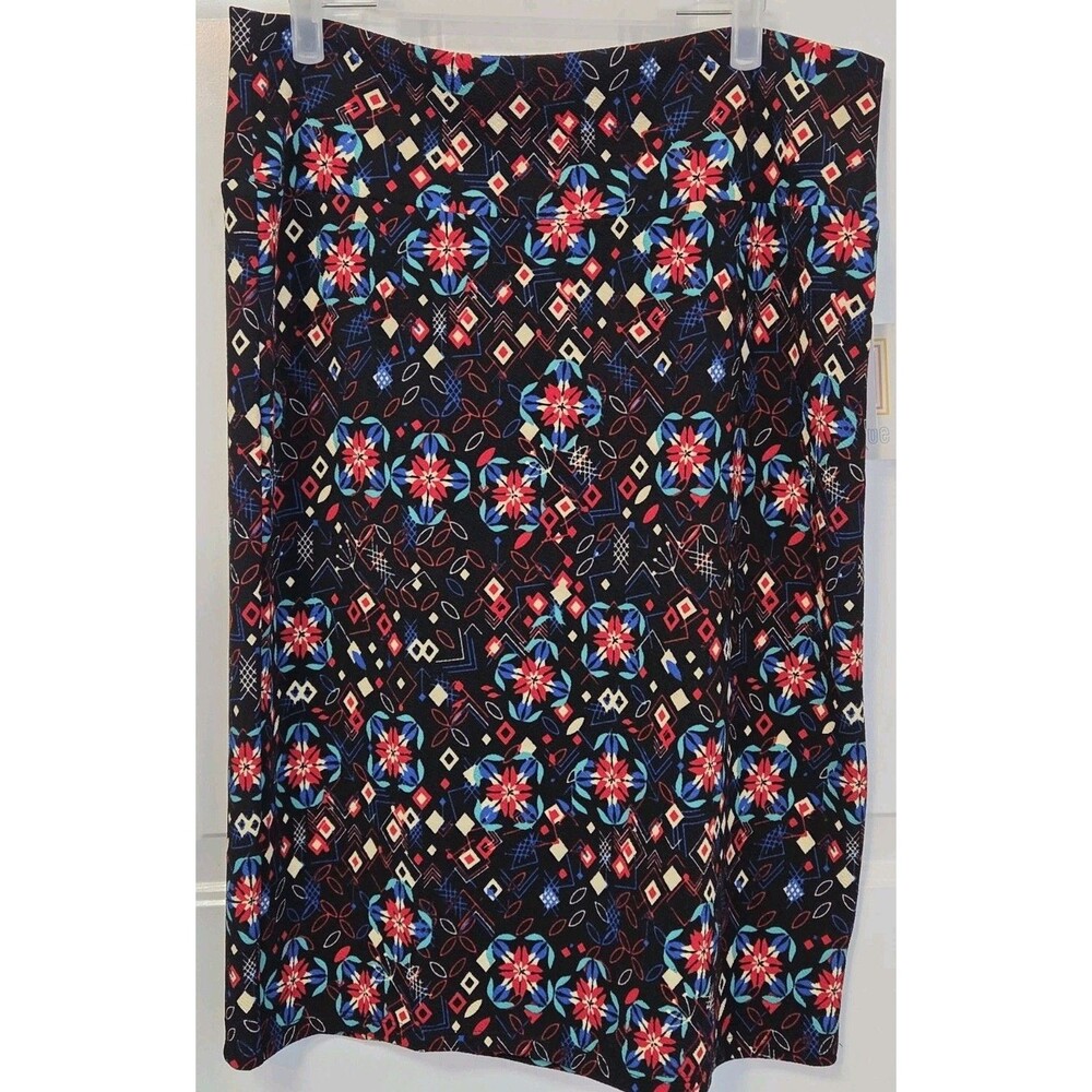 NWT - LuLaRoe Cassie skirt, black w/ multicolor geometric floral print -Size 2XL